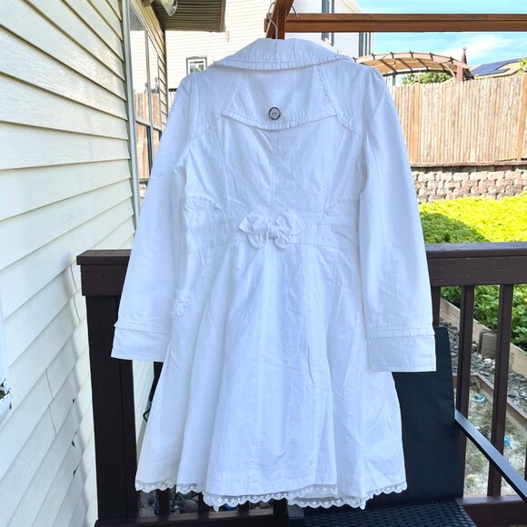 White Lace Trim Cotton Trench Coat - a. YiLian 阿依莲 Lolita Style - Picture 6 of 8